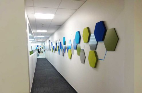 aislar-ruido-oficinas-1-496x327